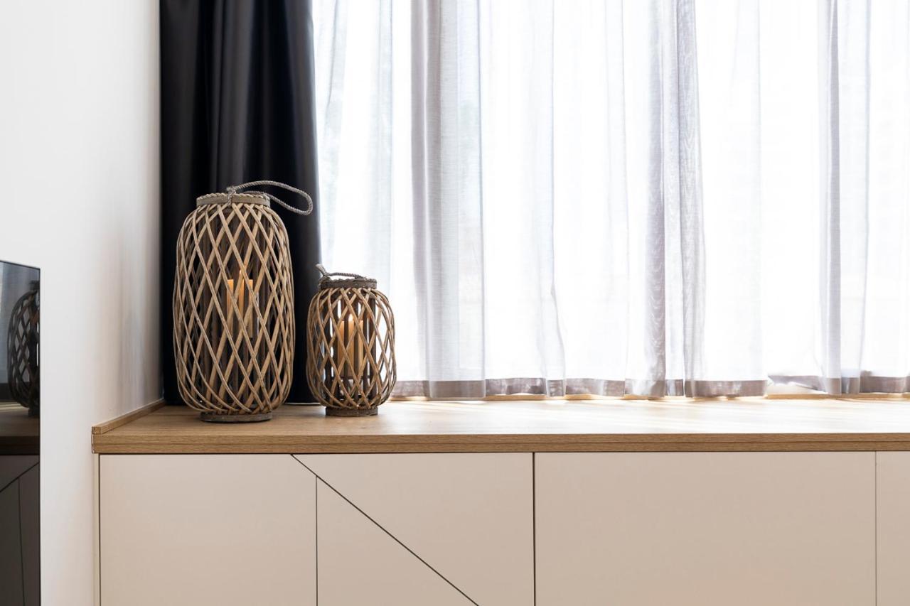 Sylvia 1M - Precioso Apartamento En Primera Linea De Mar - Centrico - Playa - Wifi Empuriabrava Ngoại thất bức ảnh