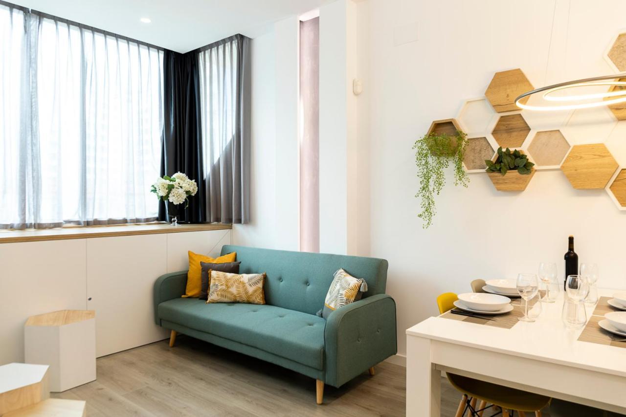 Sylvia 1M - Precioso Apartamento En Primera Linea De Mar - Centrico - Playa - Wifi Empuriabrava Ngoại thất bức ảnh