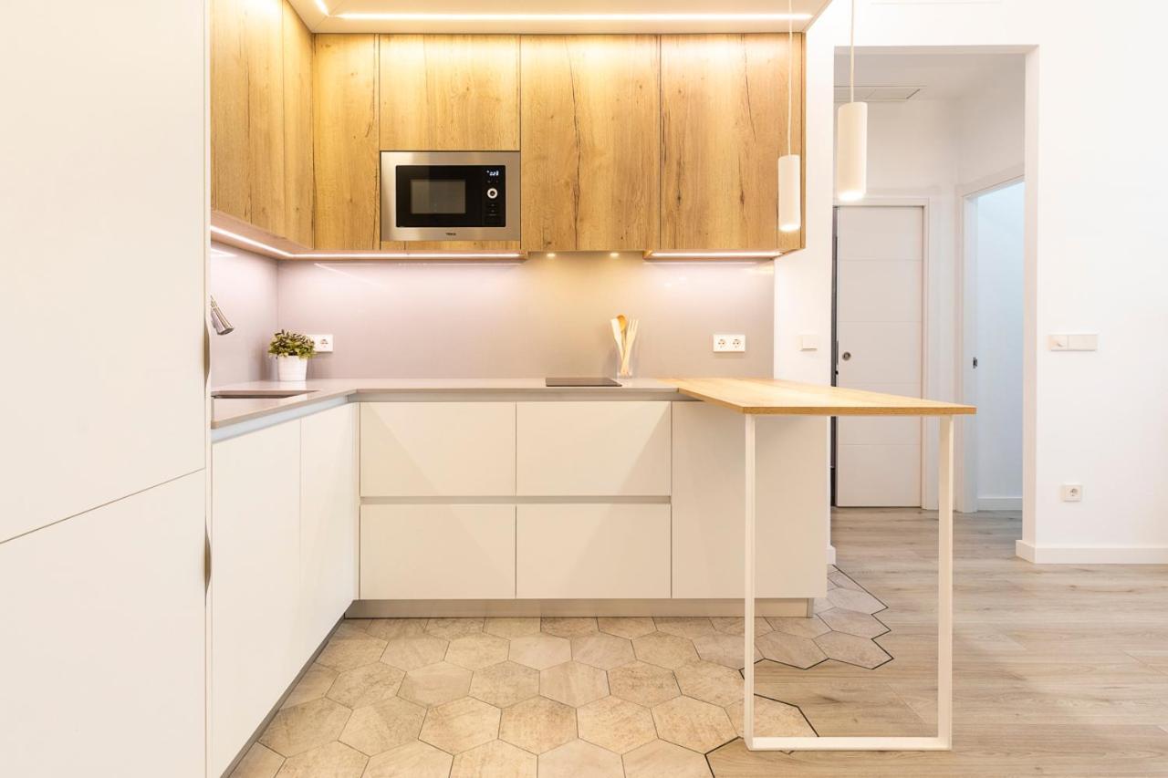 Sylvia 1M - Precioso Apartamento En Primera Linea De Mar - Centrico - Playa - Wifi Empuriabrava Ngoại thất bức ảnh